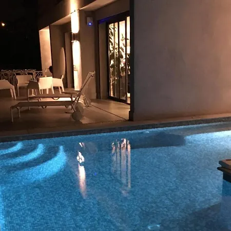 Location - 5* St Pancrace *