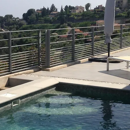 Location - 5* St Pancrace